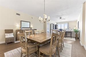 18Dining Room