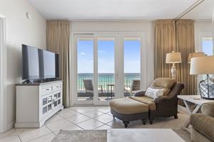 10Living Room