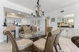 16Dining Room