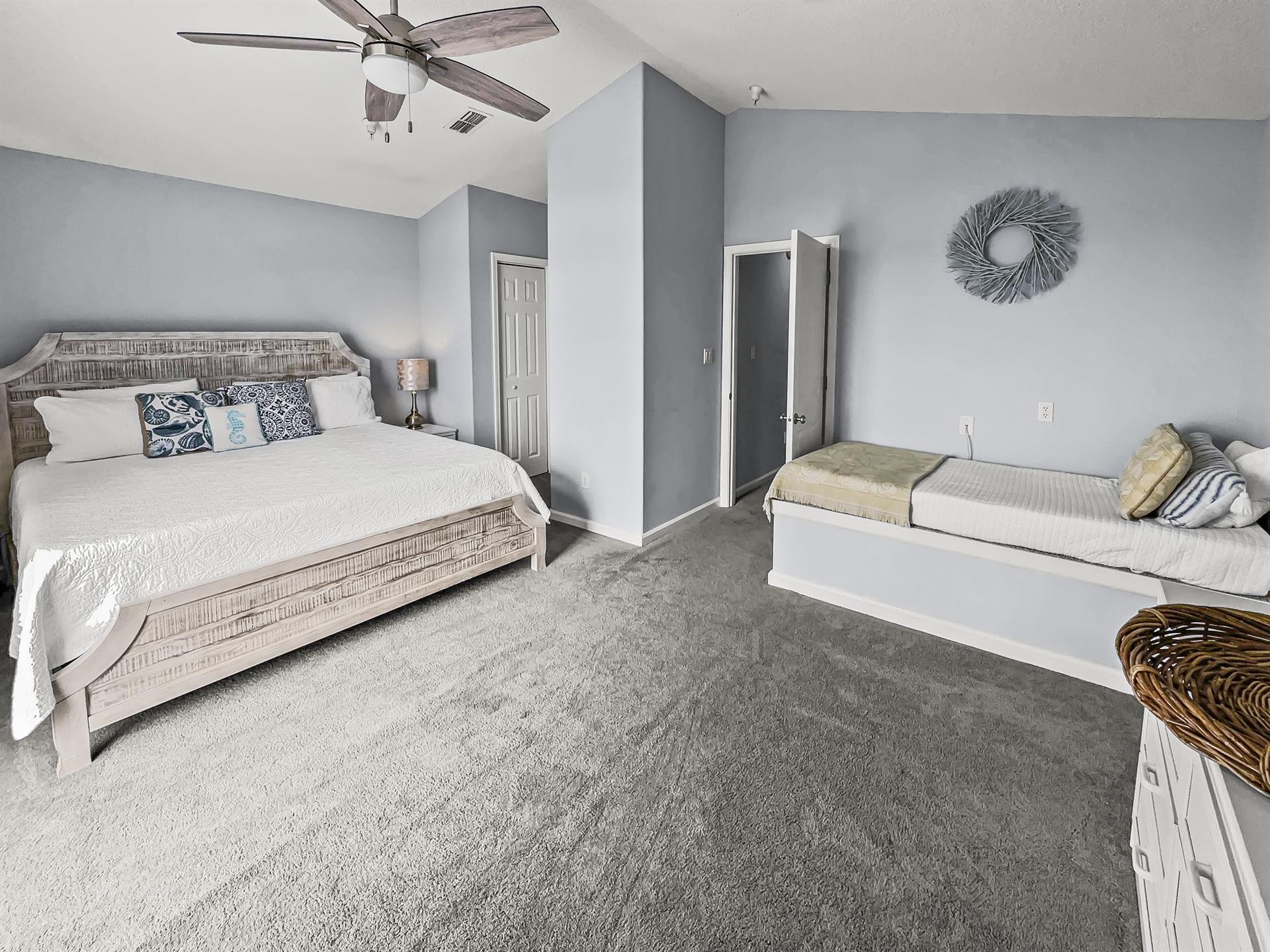 Master bedroom 1