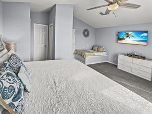 Master bedroom 1