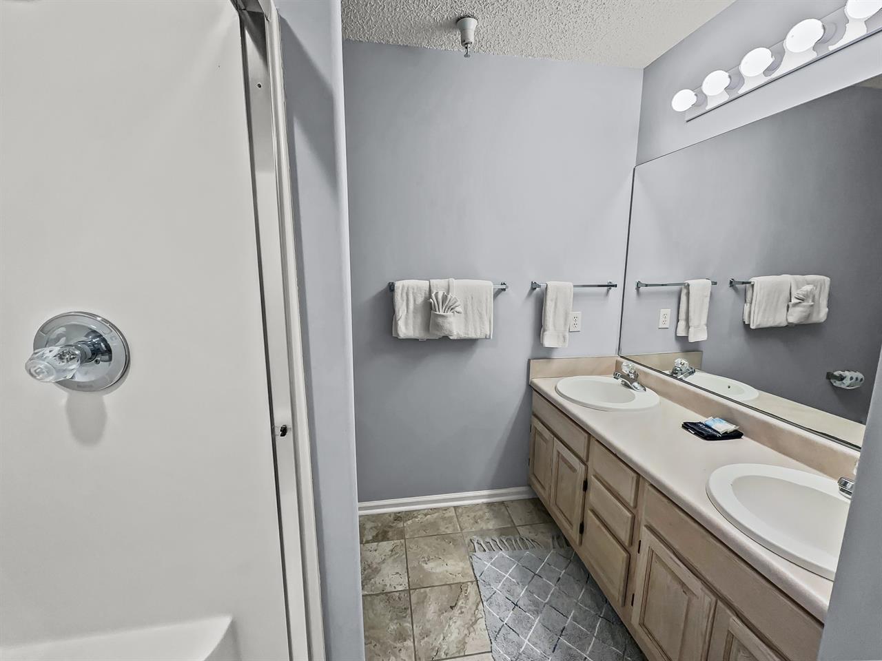 Bathroom 4