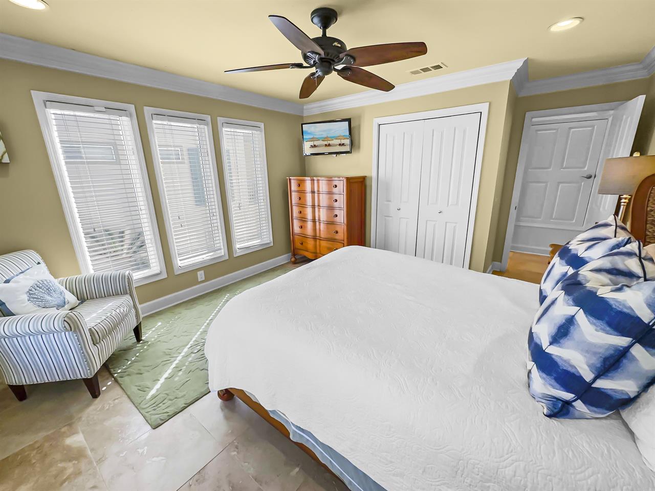 Guest Bedroom 1