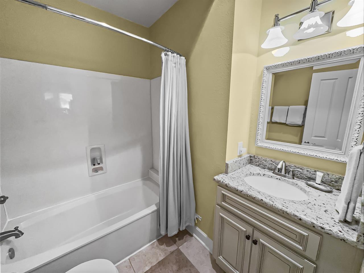 Guest Bathroom 3