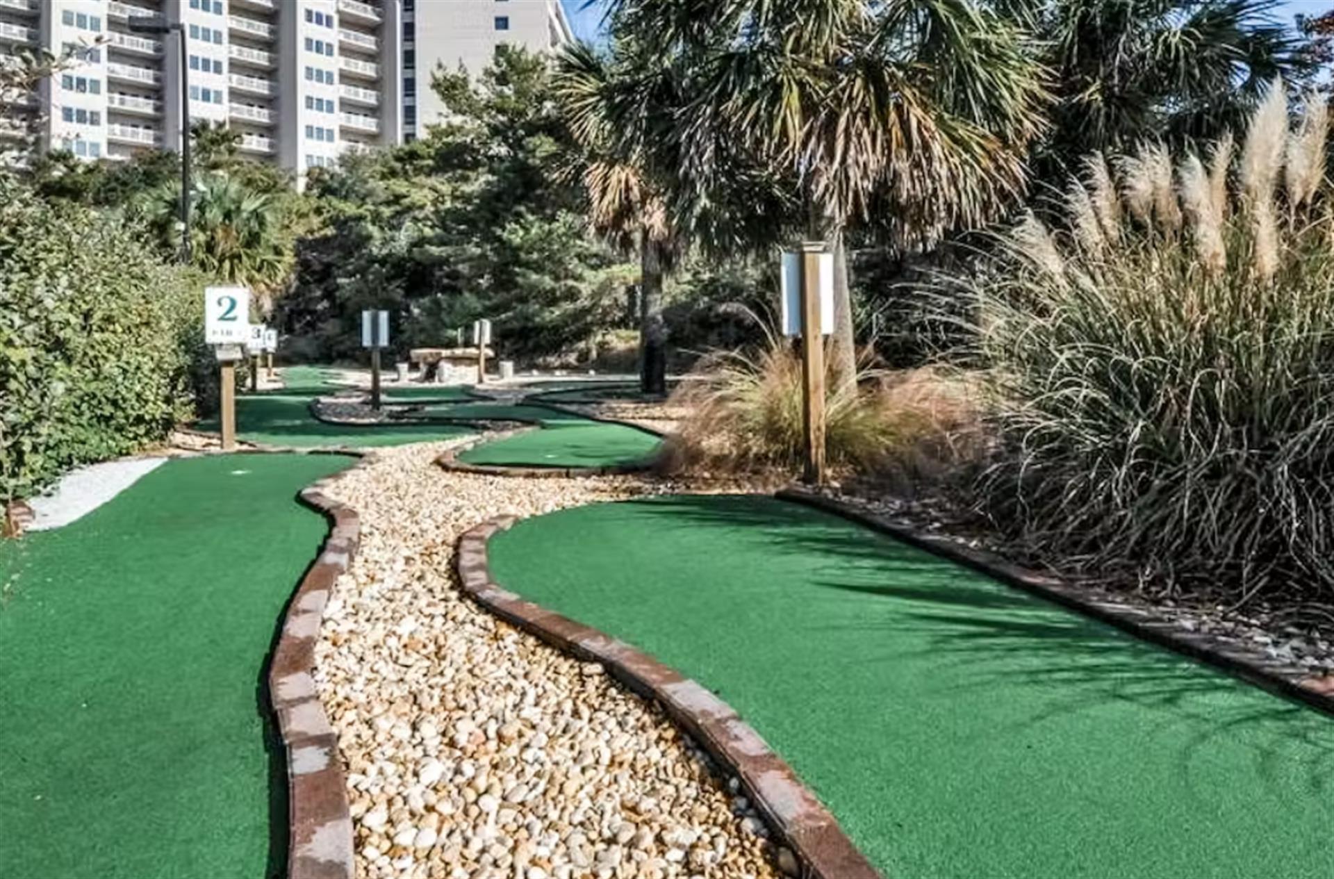 Mini golf