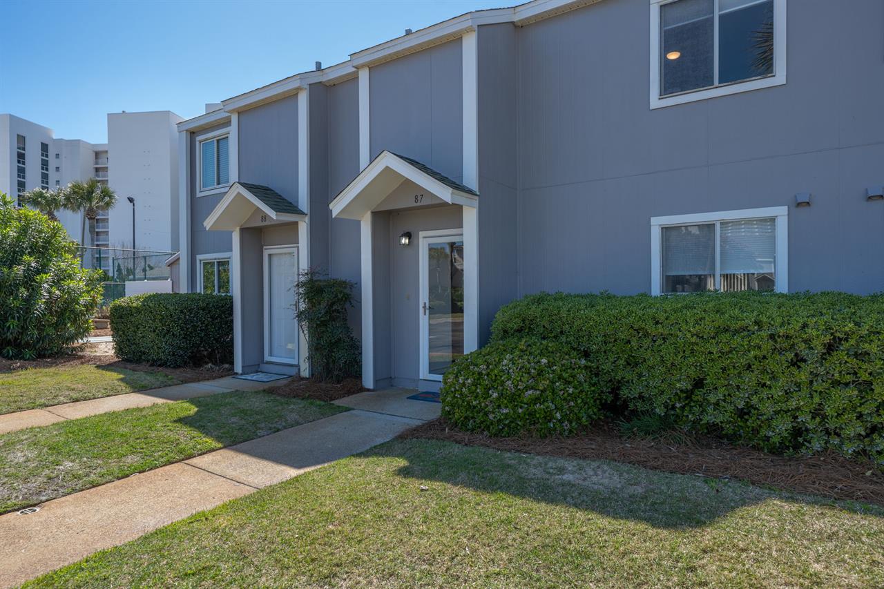 Front of Townhome