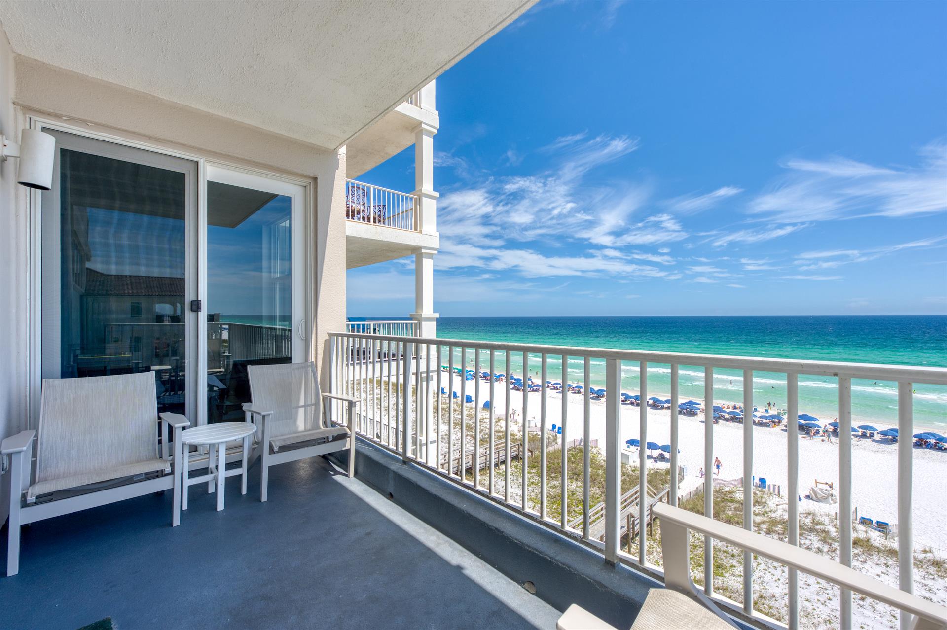 008Balcony Aside