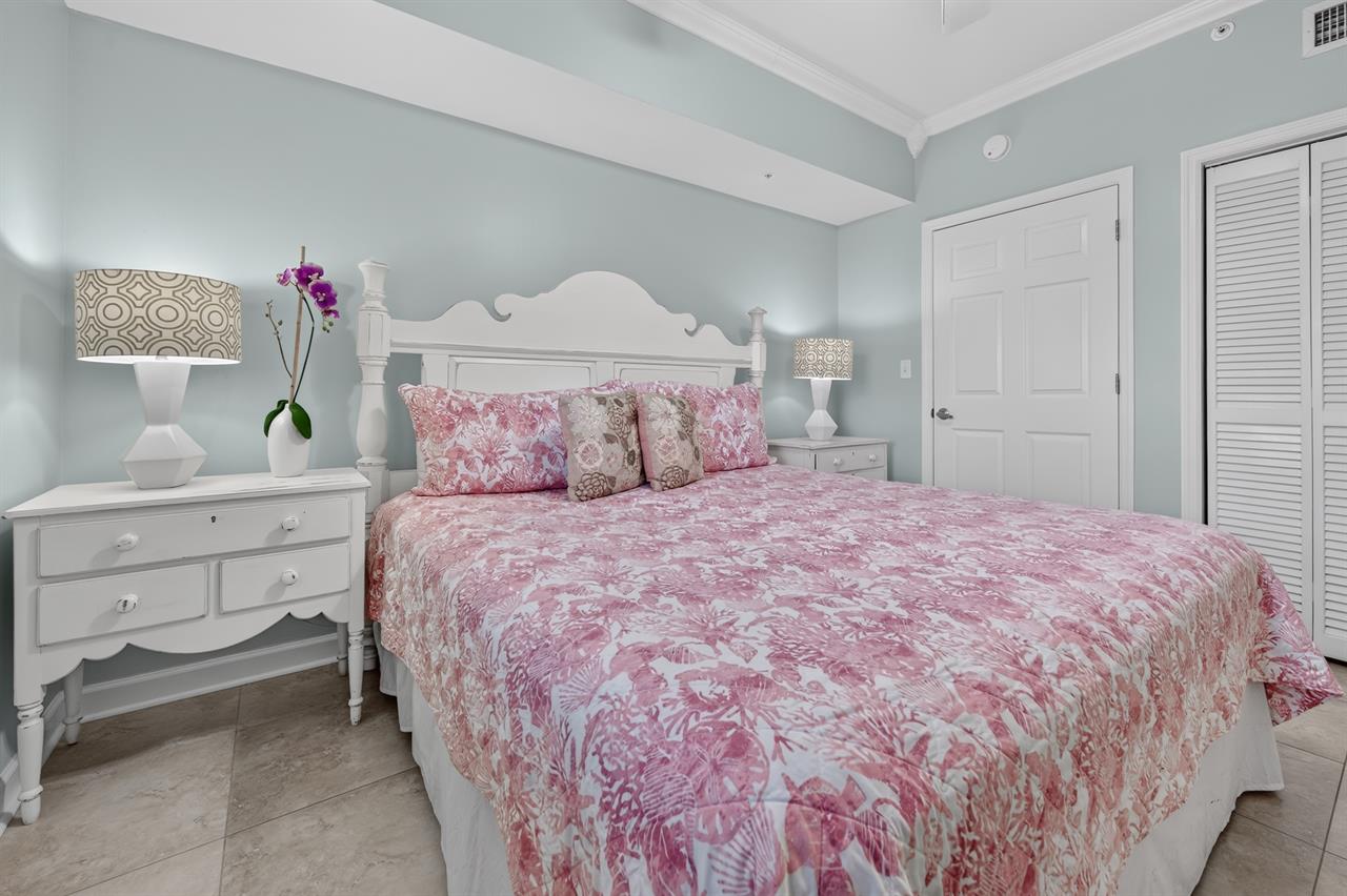 050Guest Bedroom Aside