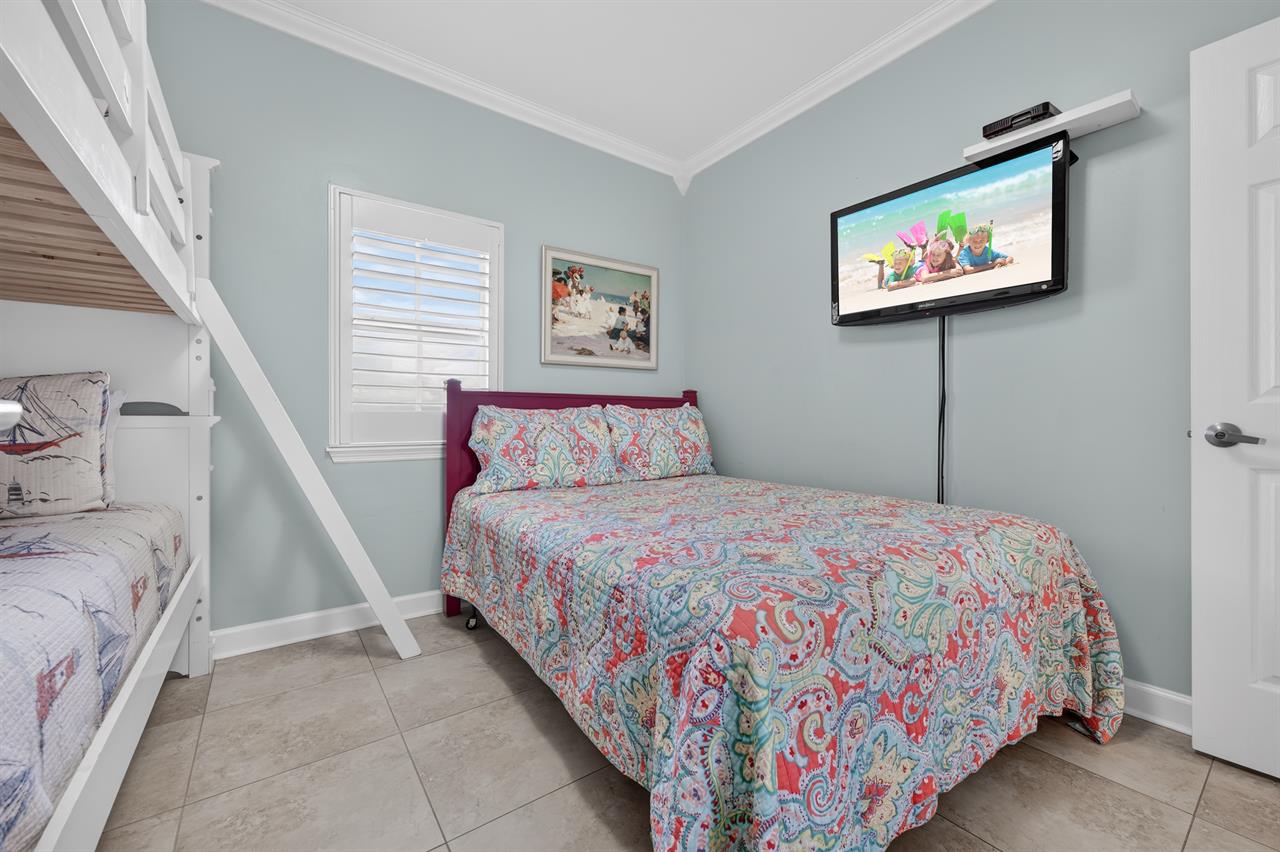 055Guest Bedroom 2 Aside