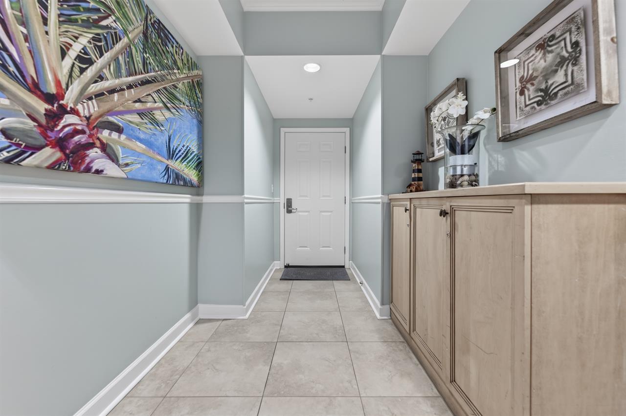 059Hallway Aside