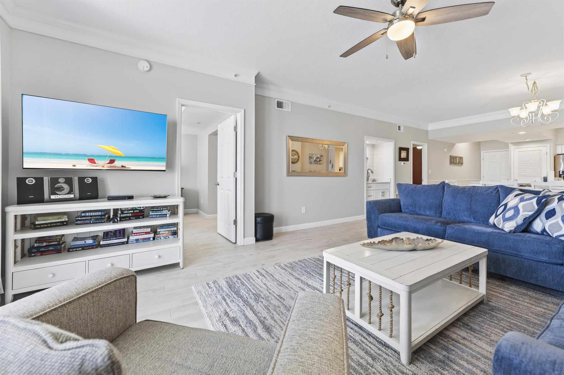 17Living Area