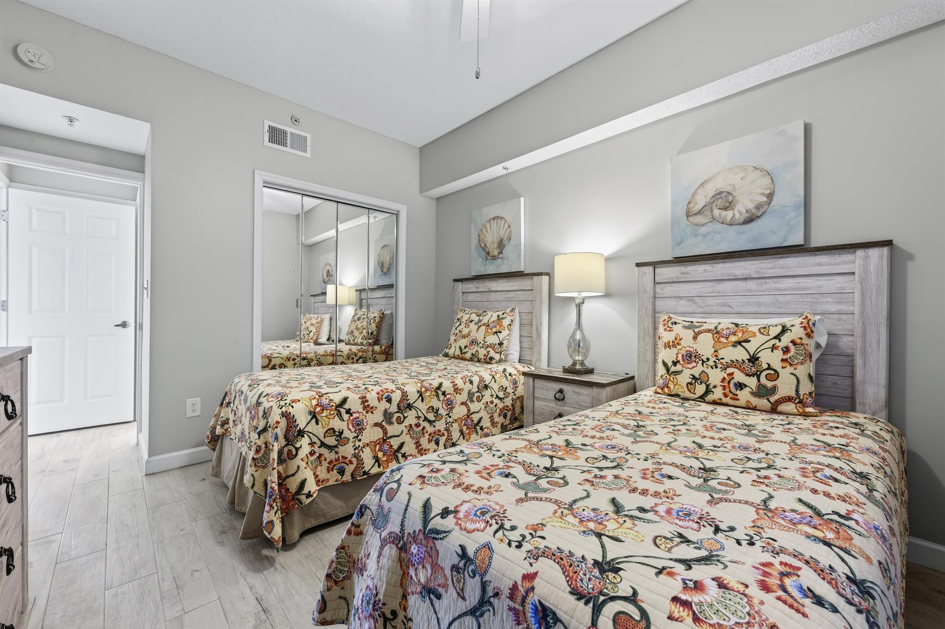 50Guest Bedroom