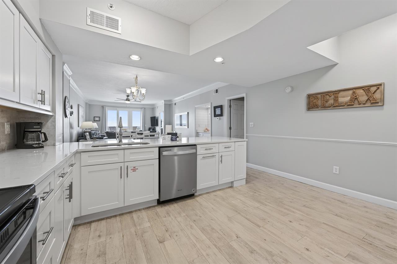 32Kitchen