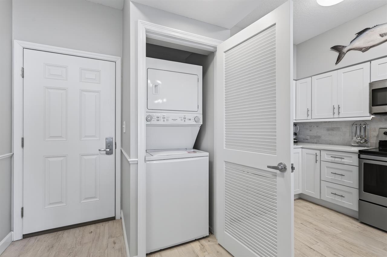 38Laundry Area