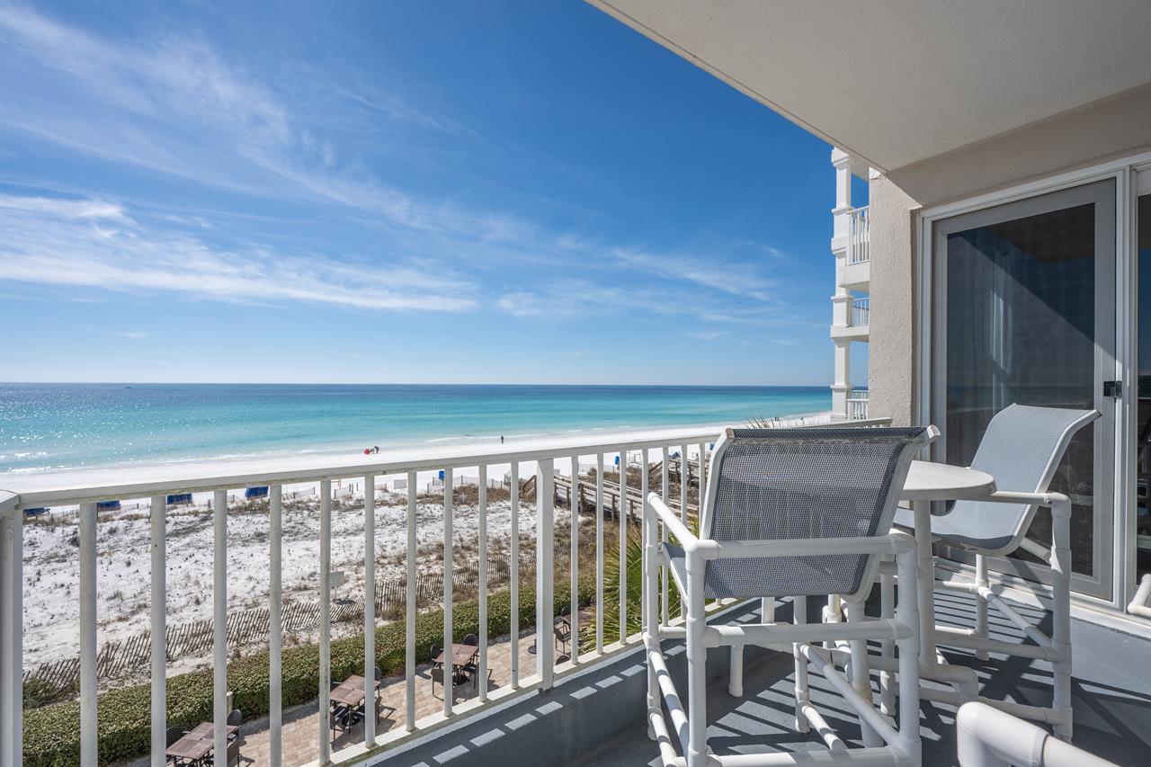 10Balcony