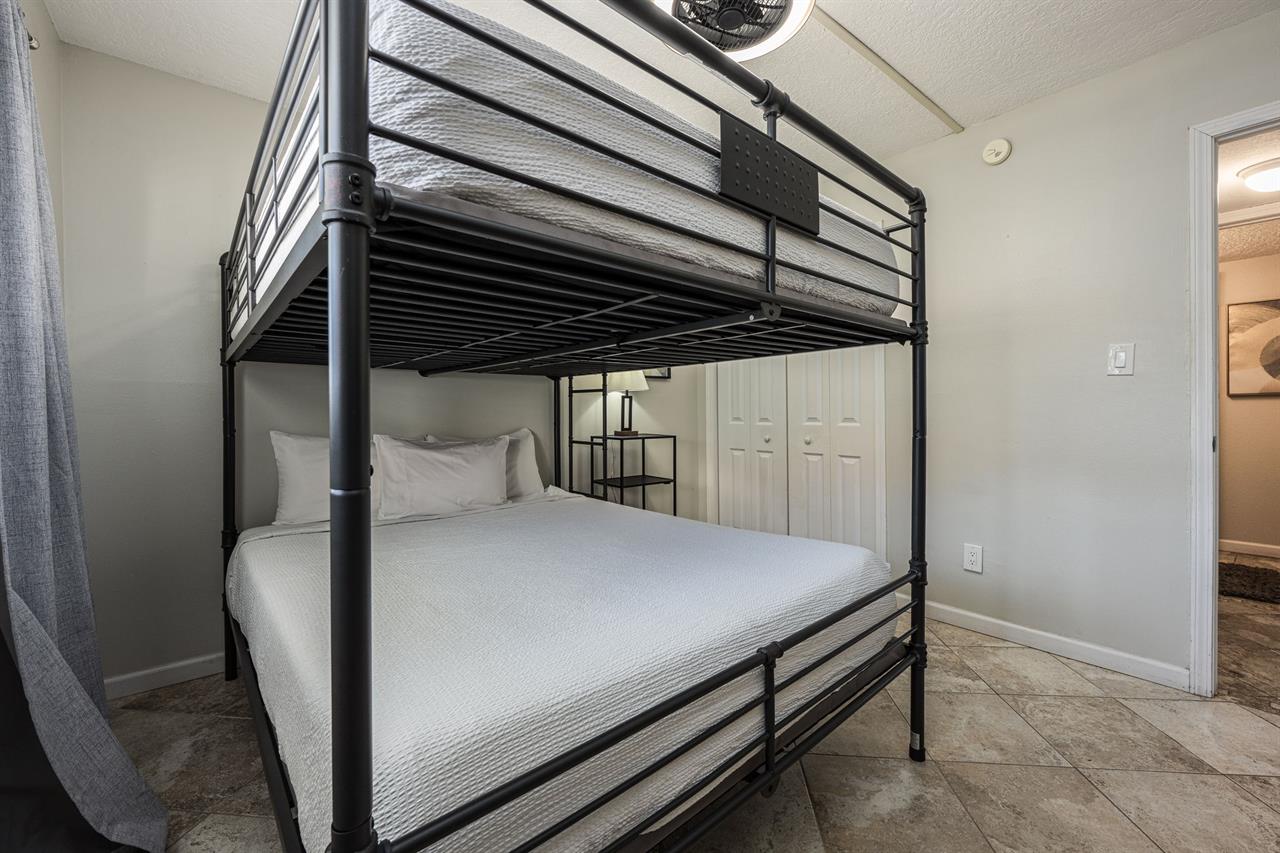 Bunk room