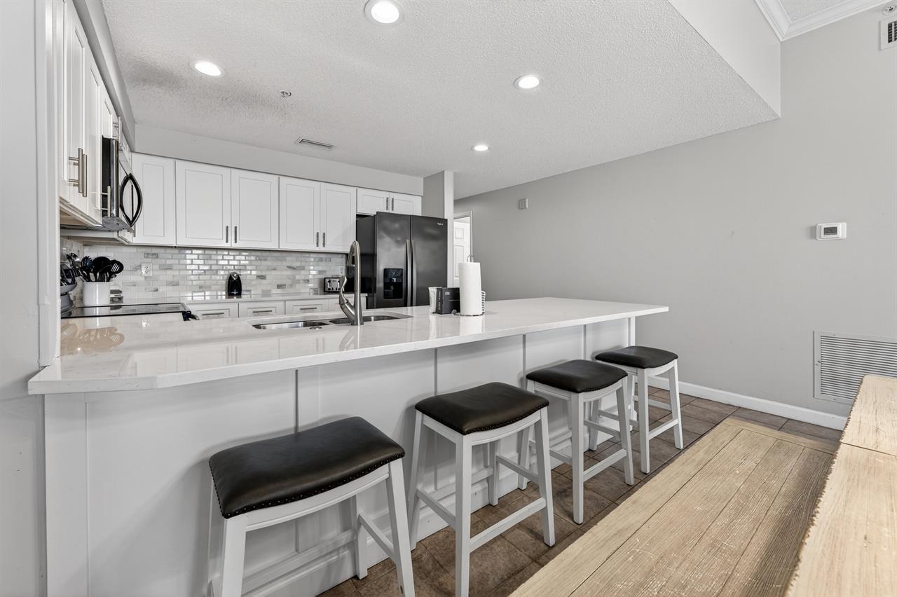 103A  Breakfast Bar