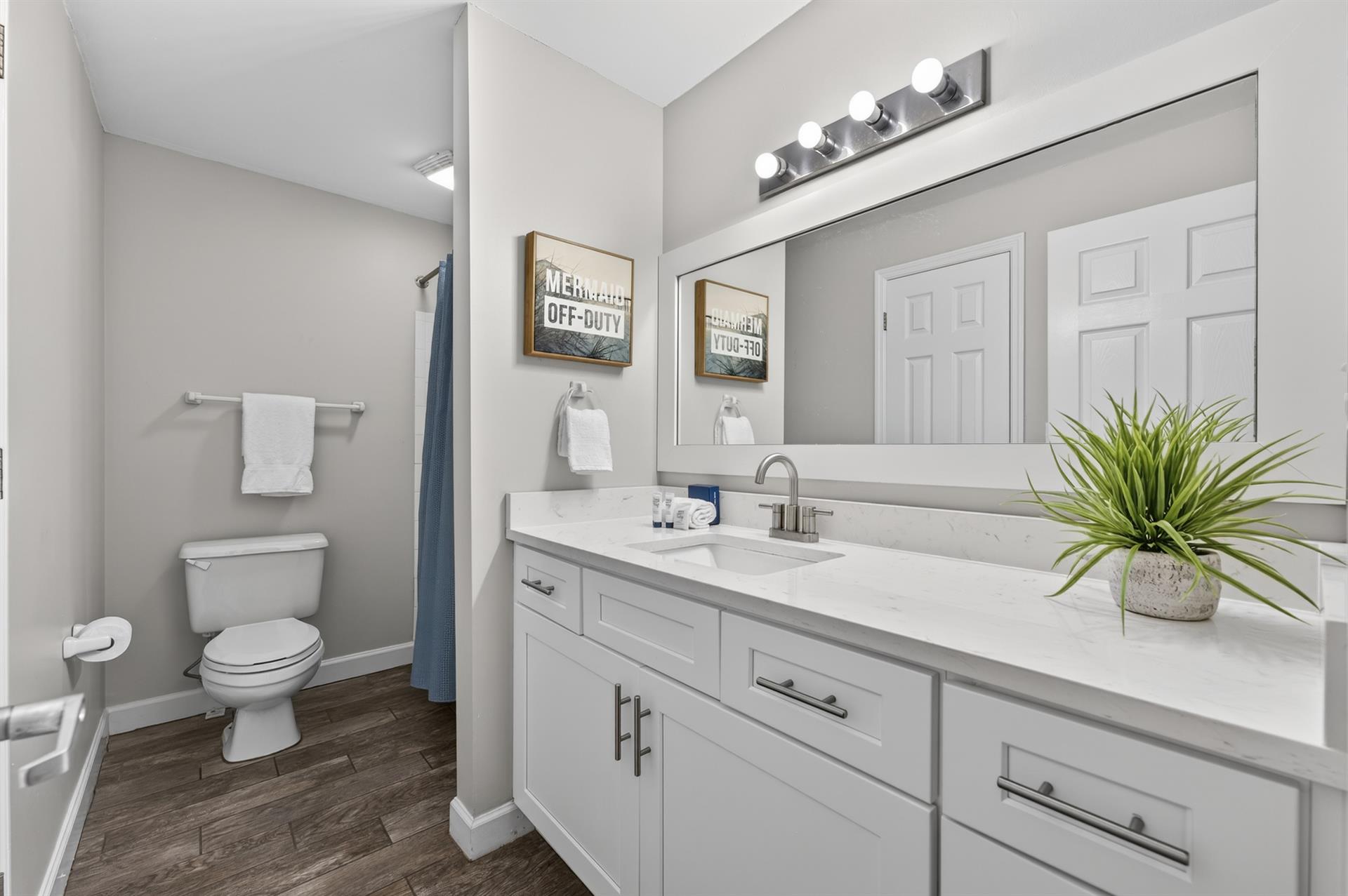 103B  Guest Bathroom
