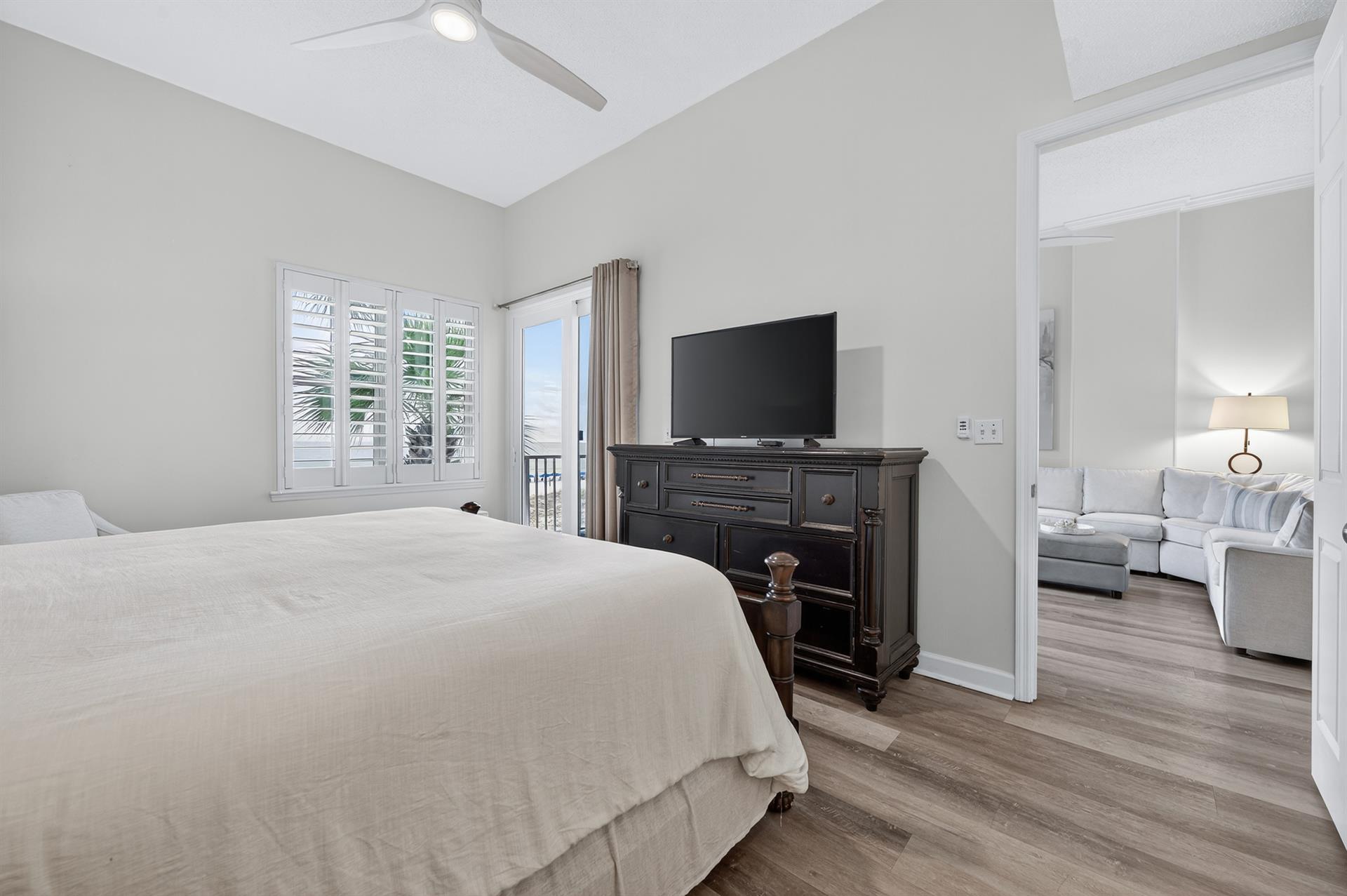 208A  Master Bedroom