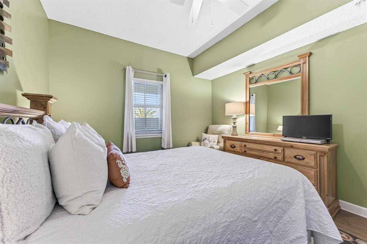 Guest Bedroom 1