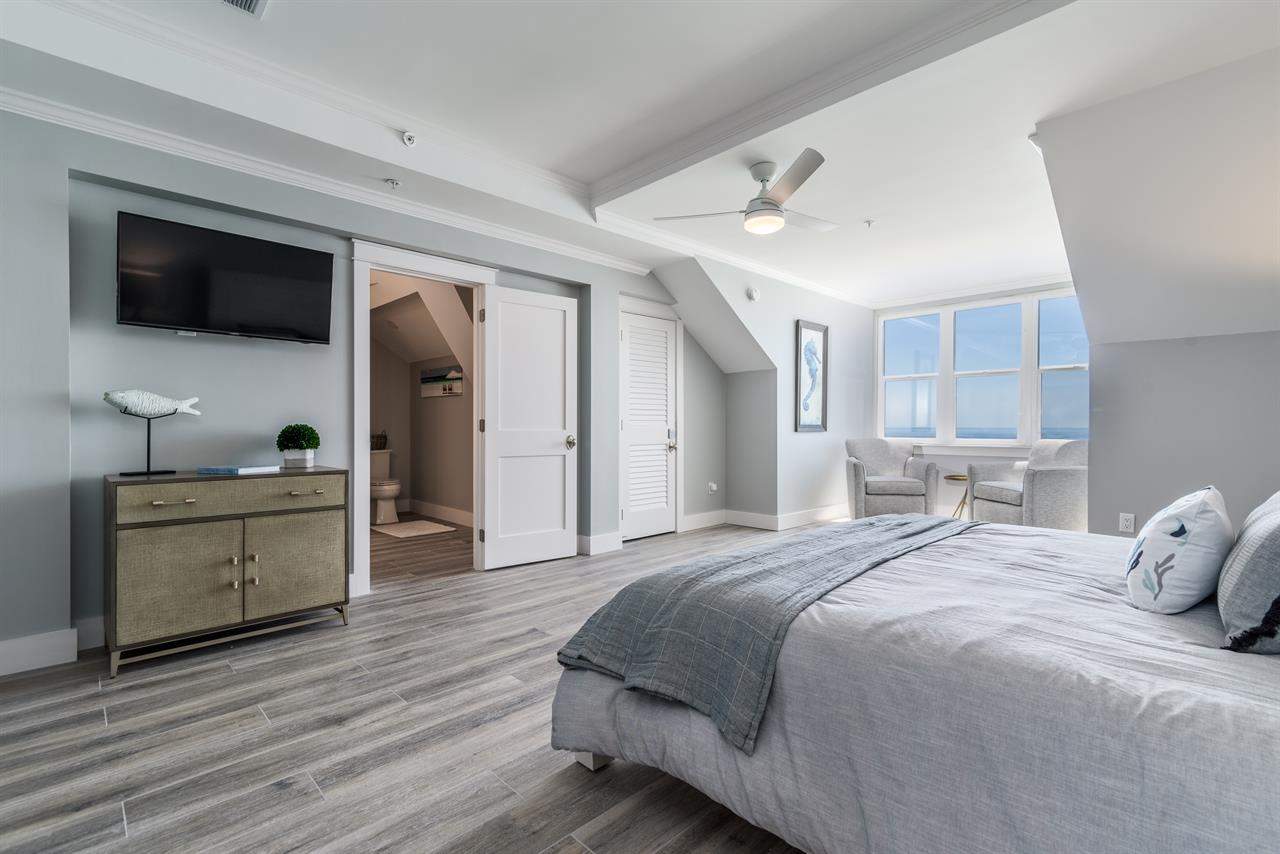 Master Bedroom  2nd floor