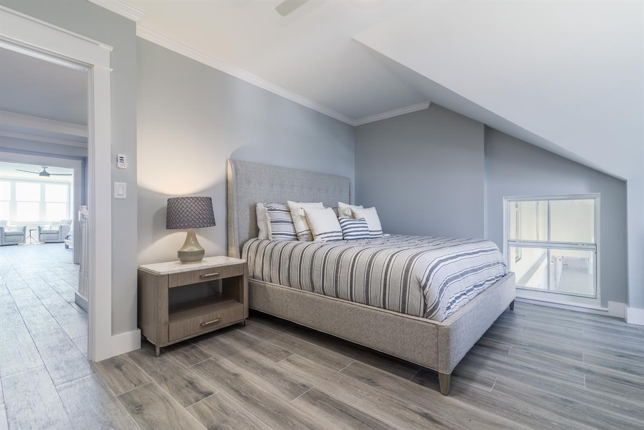 Guest Bedroom  2nd Floor