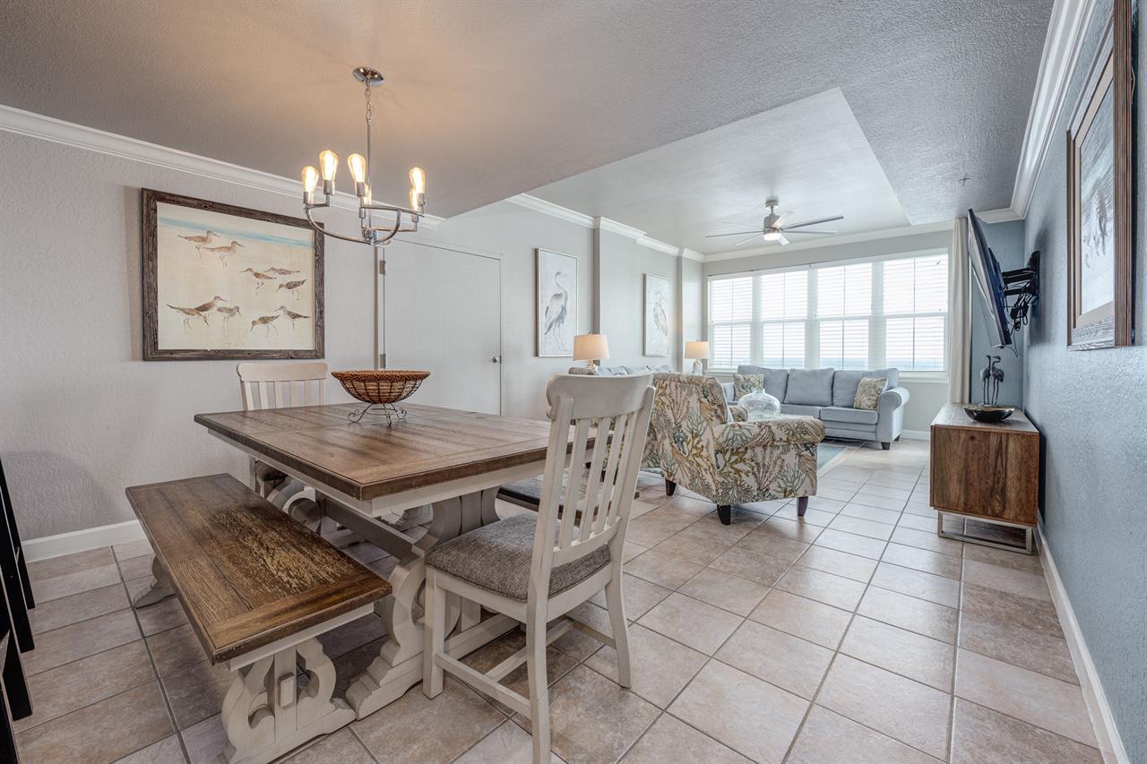 608B  Dining Area