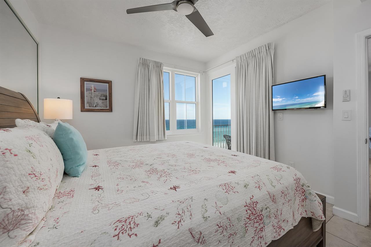 Master Bedroom  1st floor
