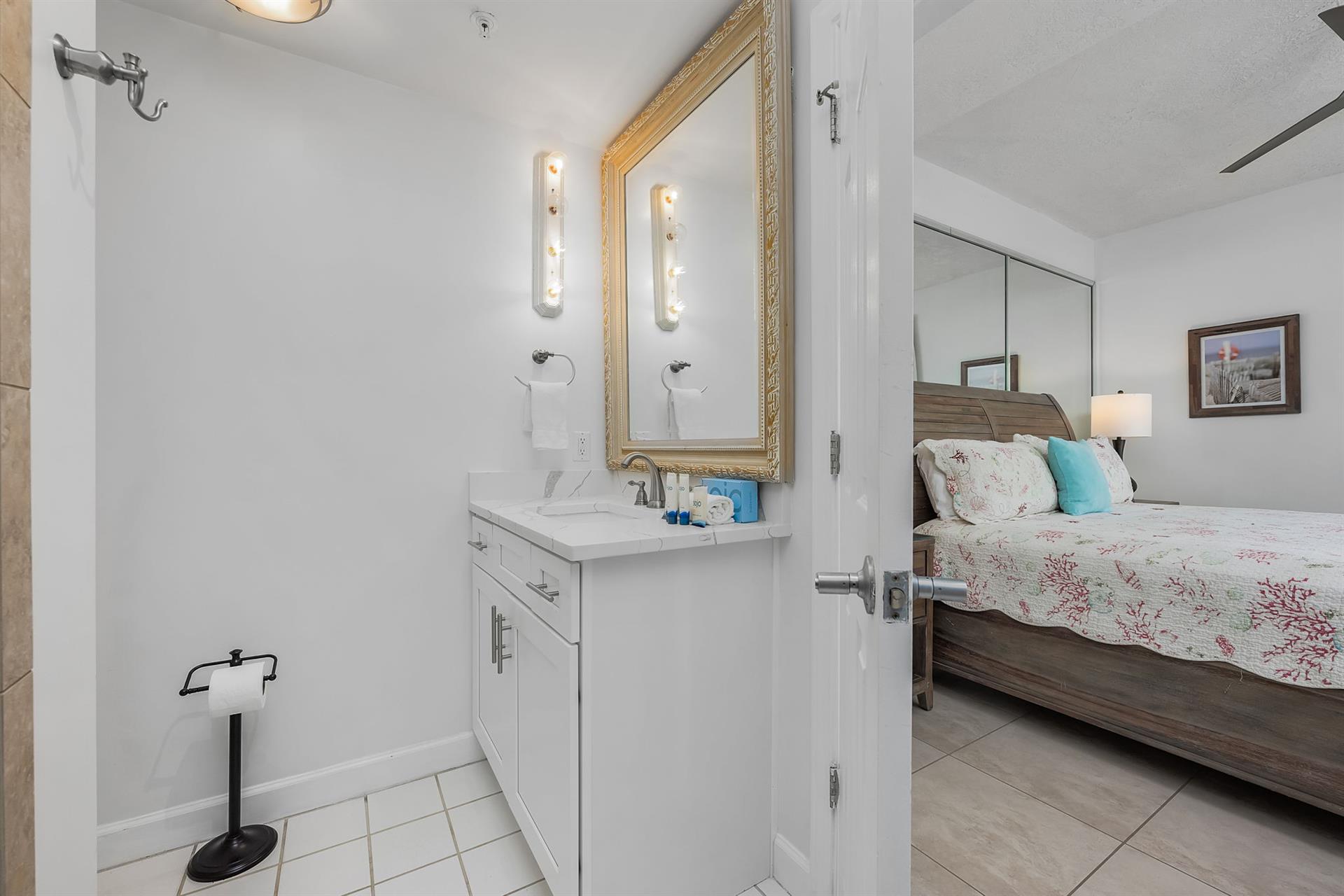 Master Bathroom  1st floor