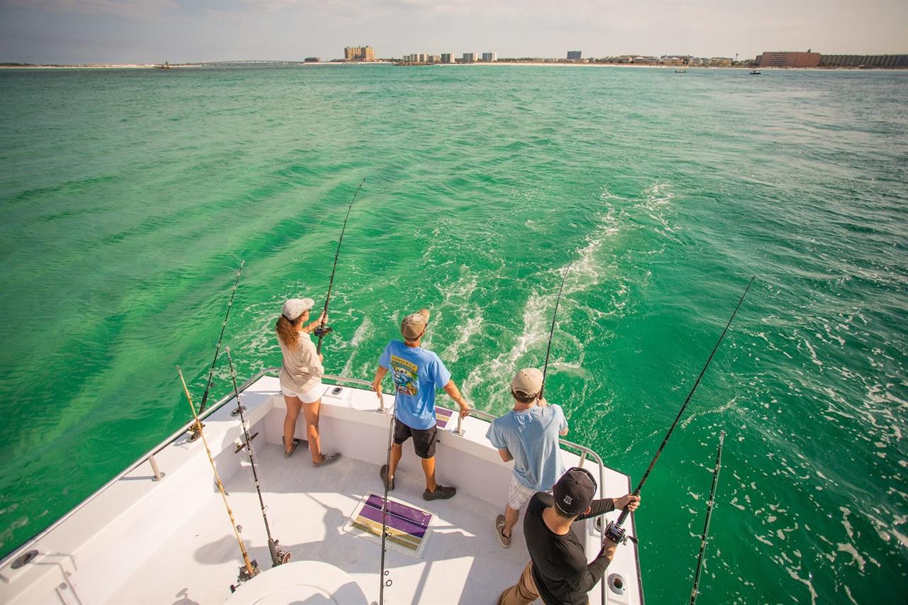 121043 42411186_10160964456360137_265741141410840576_o B