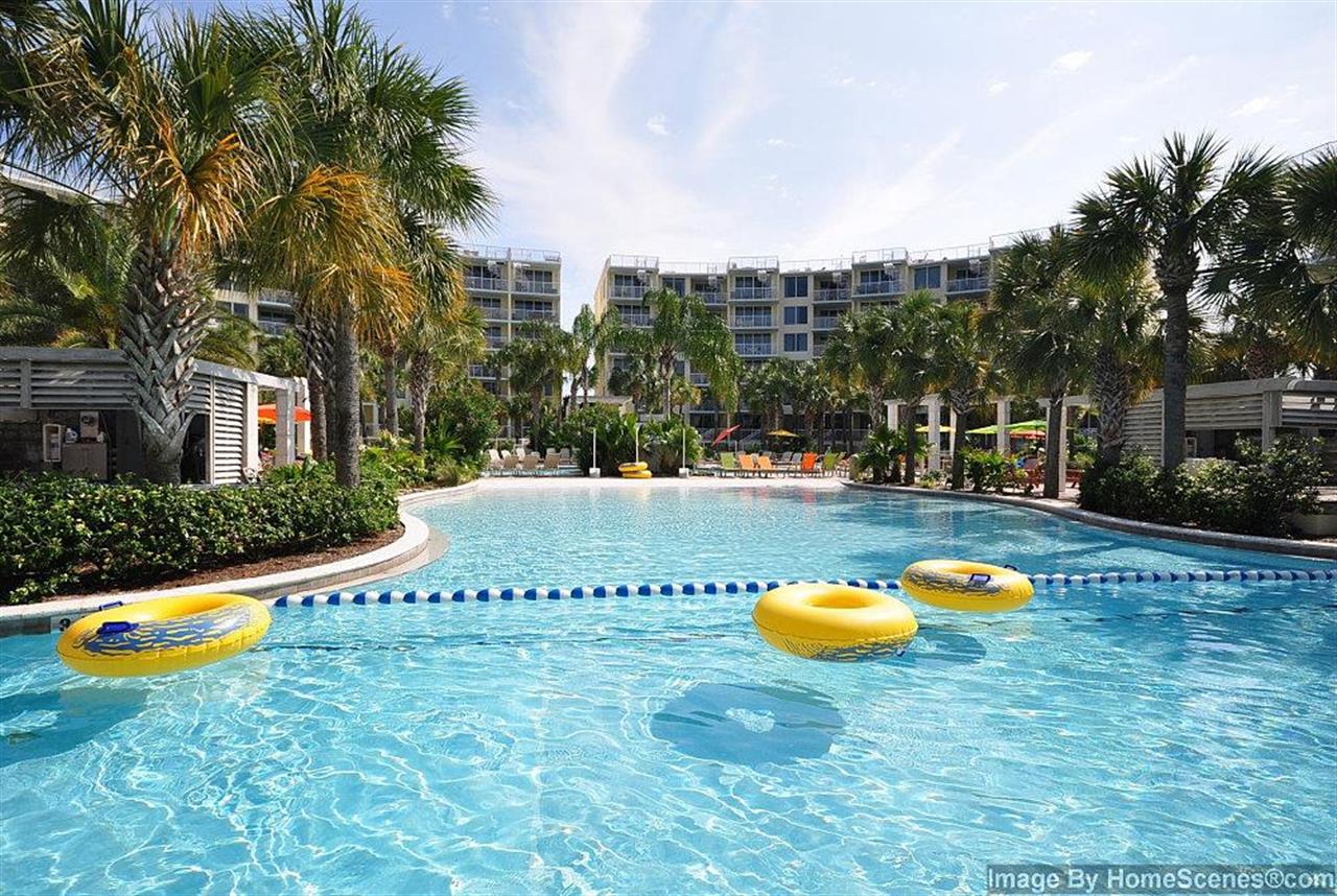 Lazy River Pool