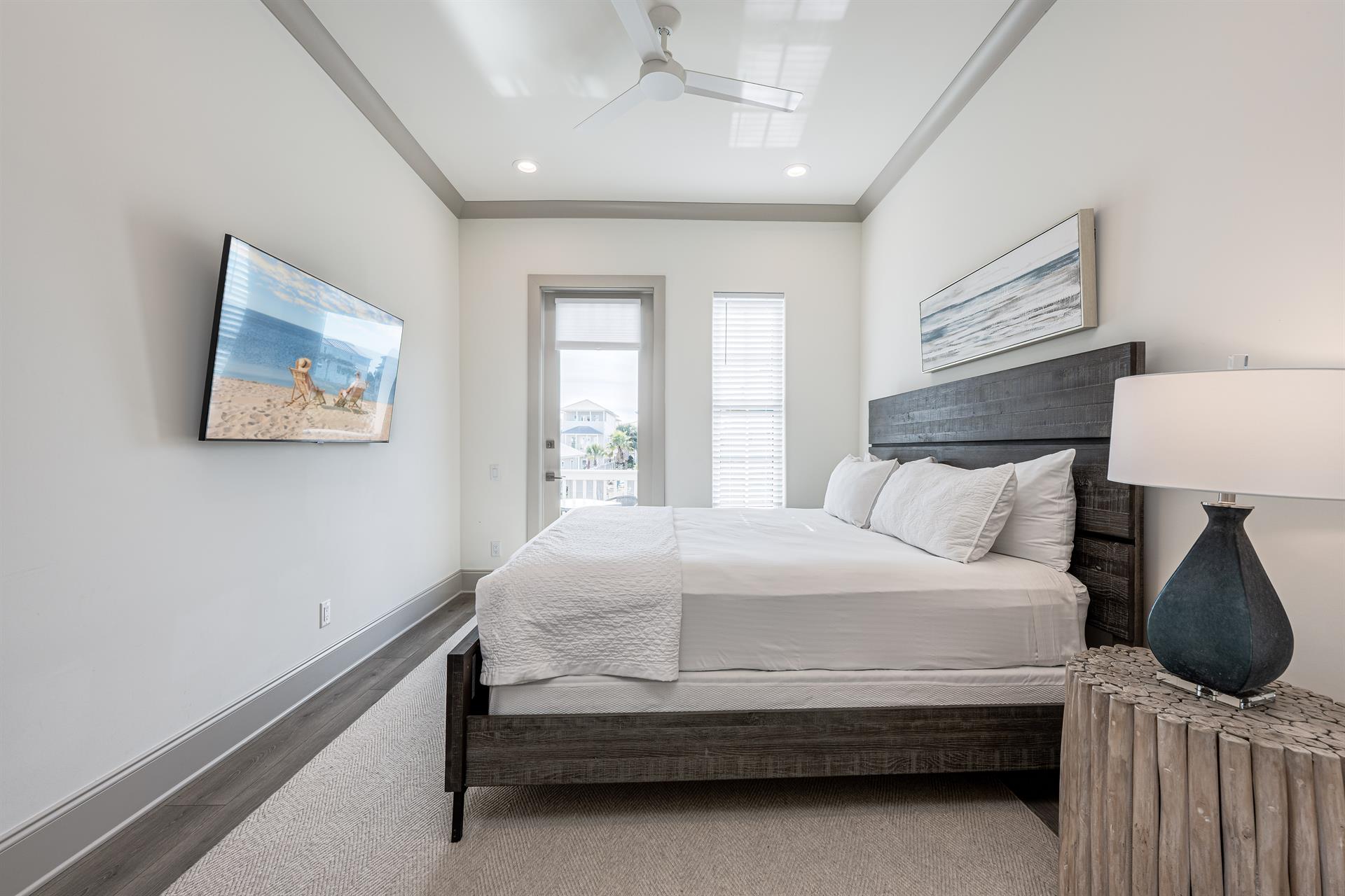 70 Marthas LaneUnit 203SRBLoRes32