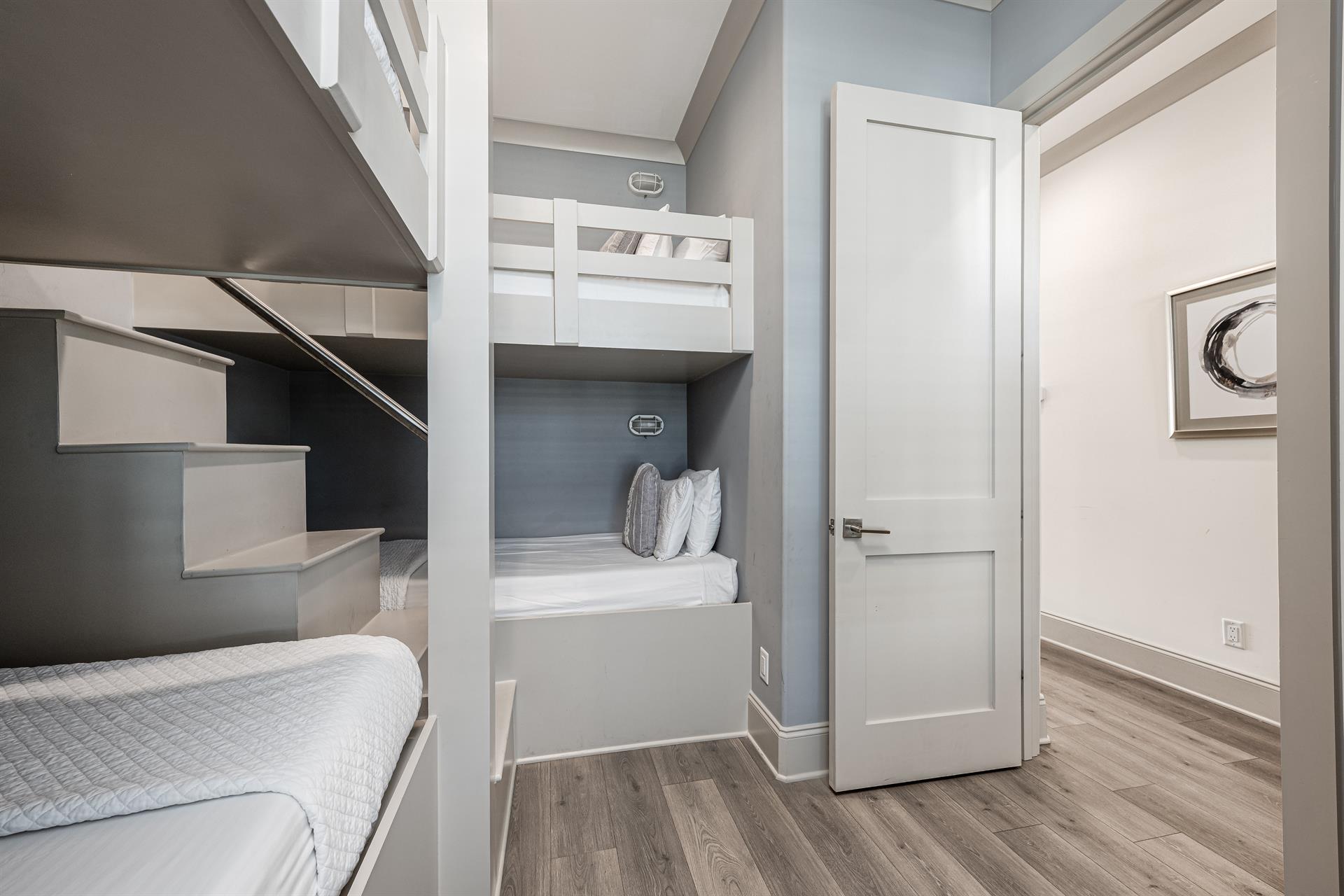 70 Marthas LaneUnit 203SRBLoRes47