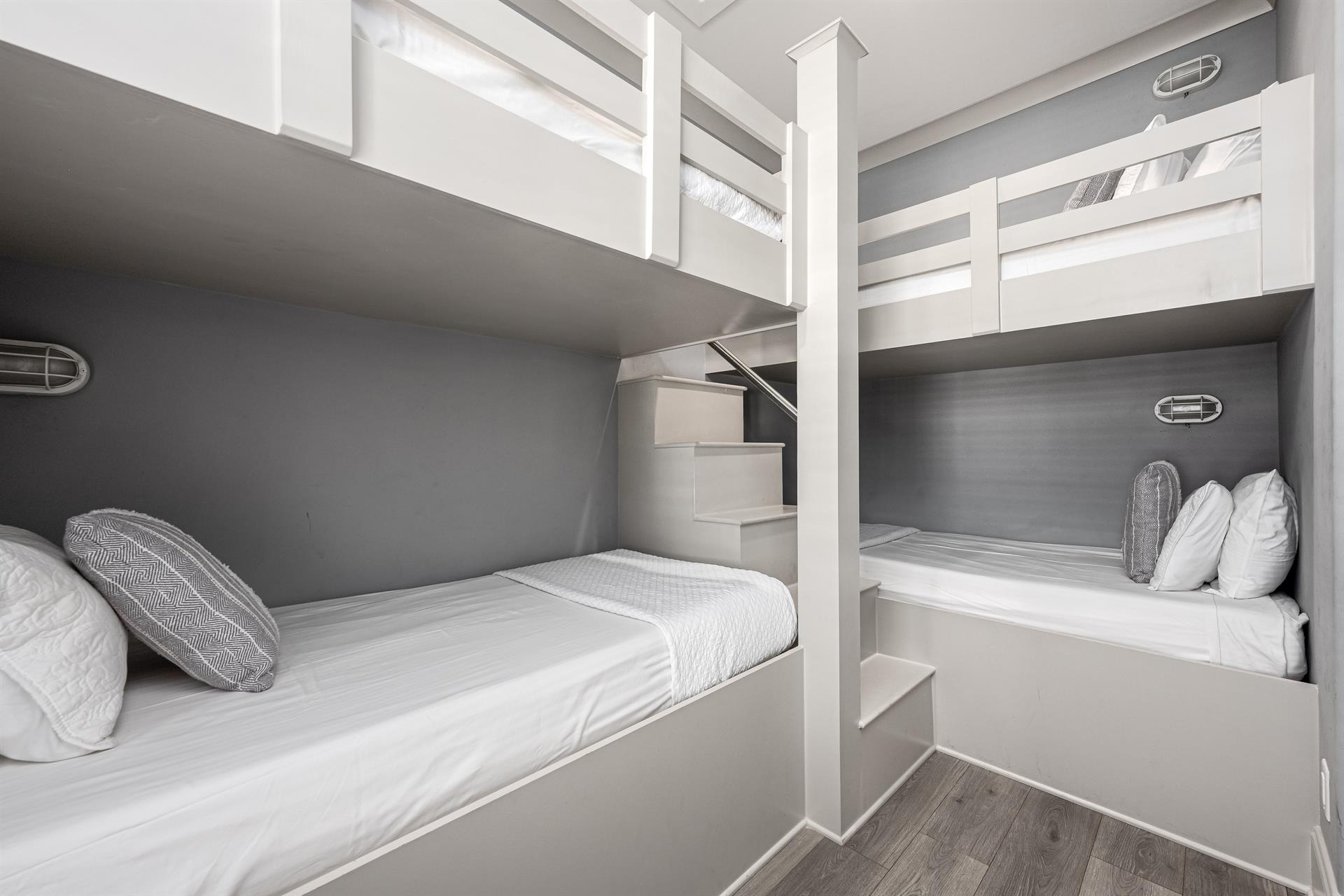 70 Marthas LaneUnit 203SRBLoRes46