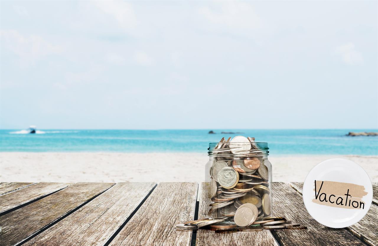 158465 Beach Vacation On A Budget B