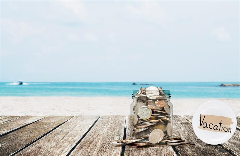 158465 Beach Vacation On A Budget M