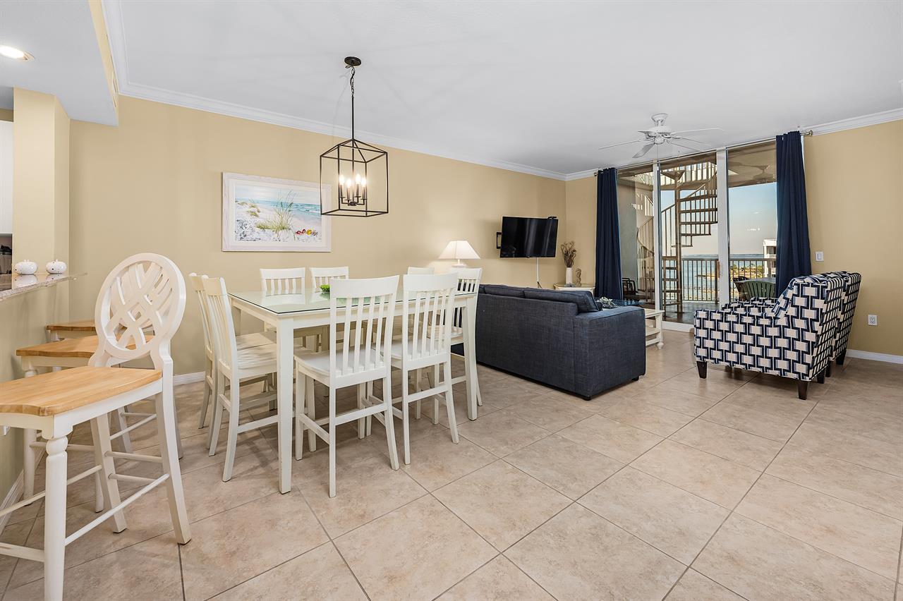 DiningLiving Areas