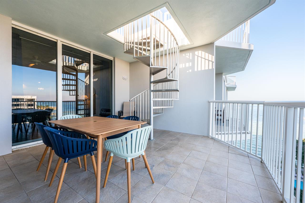 Covered Balcony