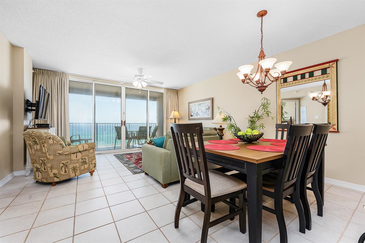 DiningLiving Areas
