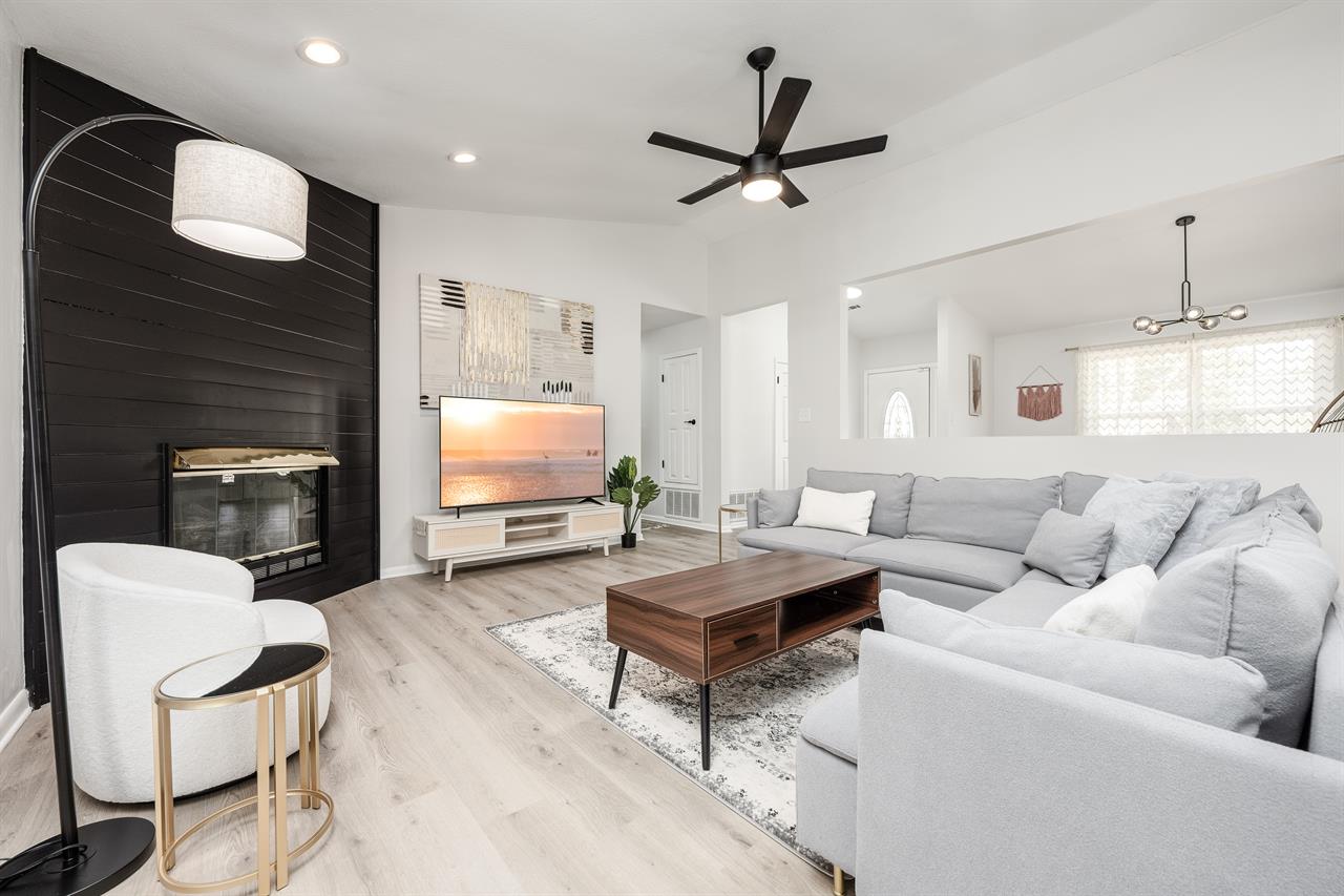 Casual Living Area