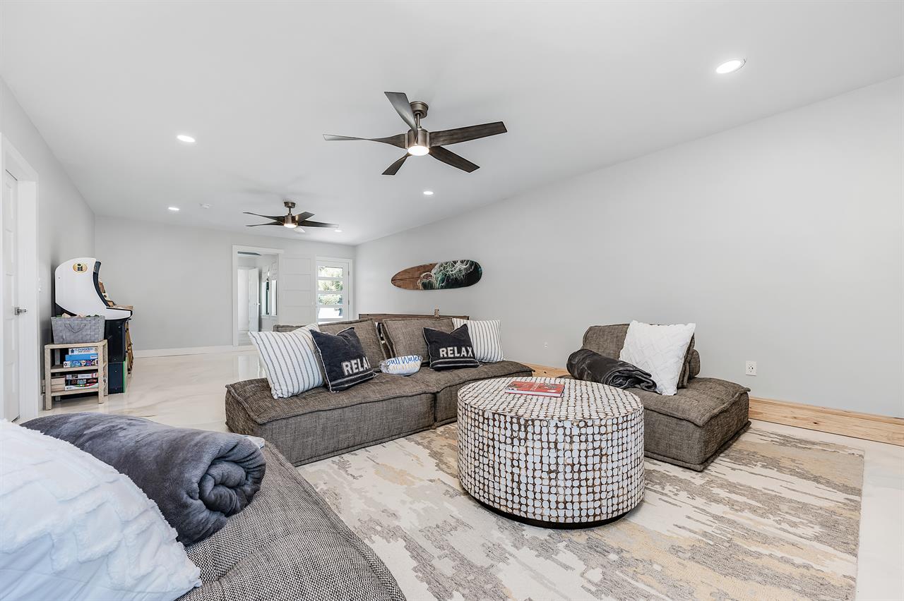 LivingGame Room
