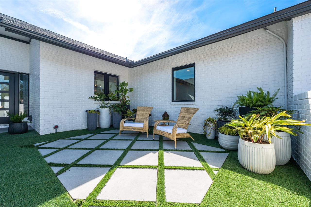 Secluded Patio