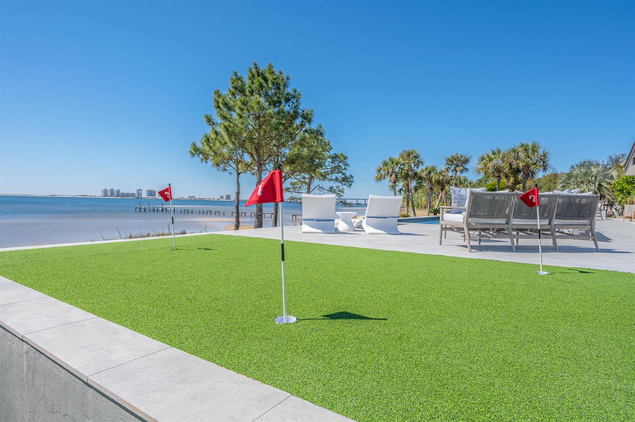 Putting Green