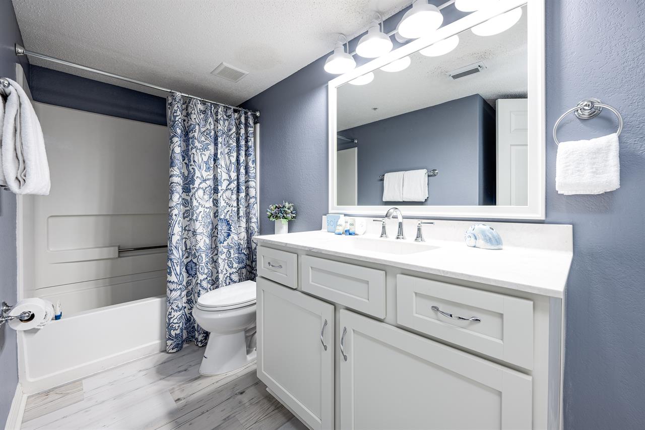 Guest Bath Two