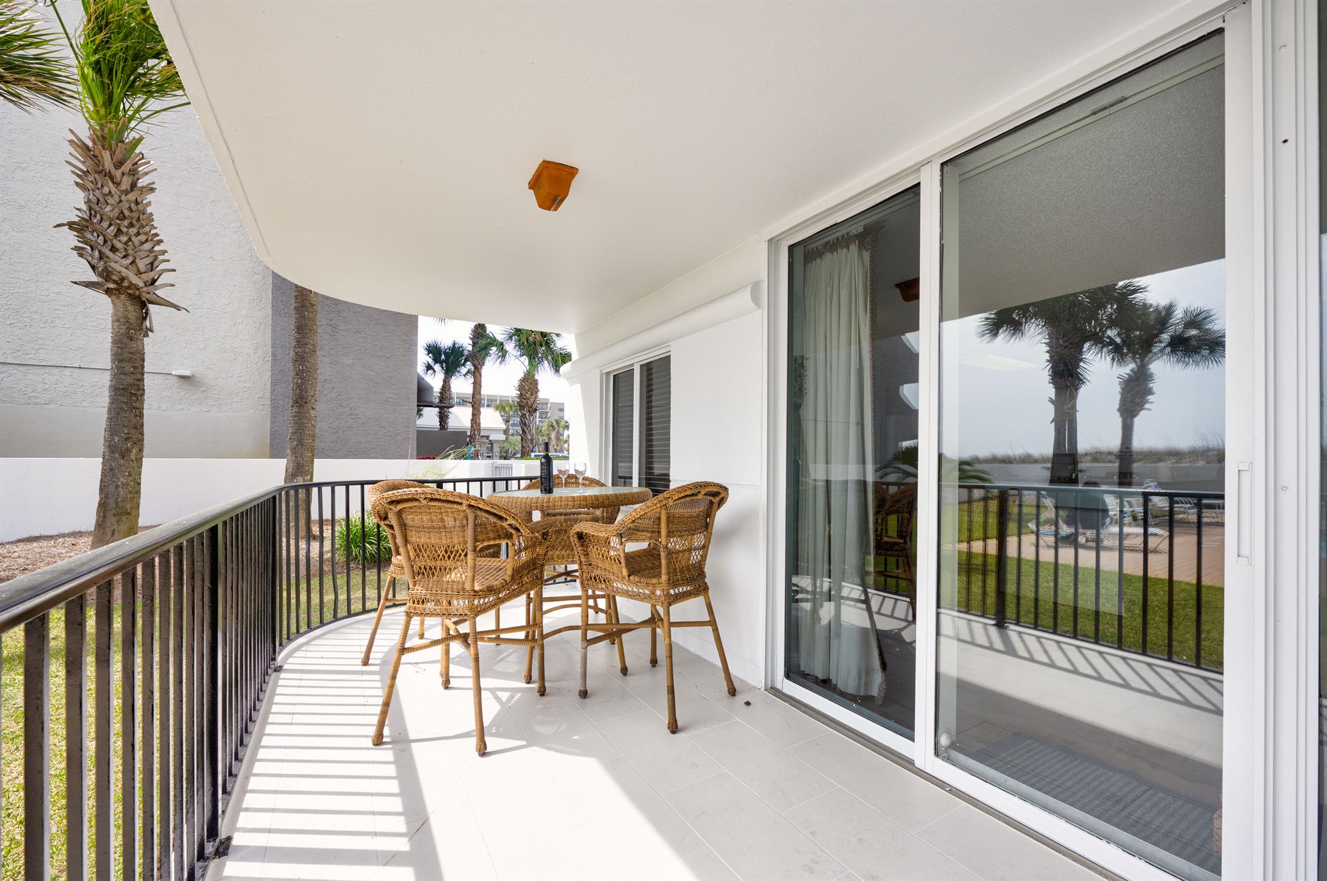 Dune Pointe 101LoRes7