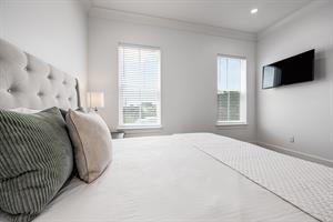 39 St Simon CircleDestinLoRes38