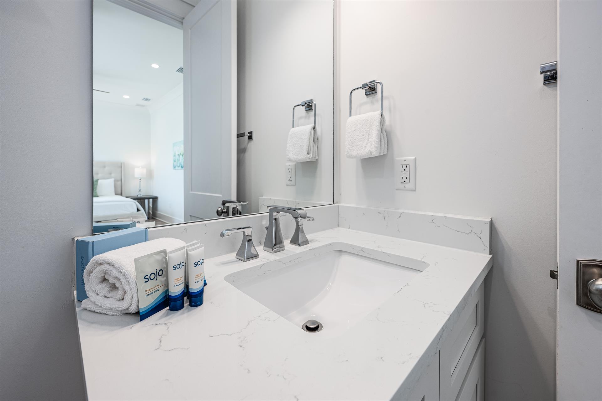 39 St Simon CircleDestinLoRes41