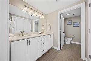 En Suite Master Bathroom