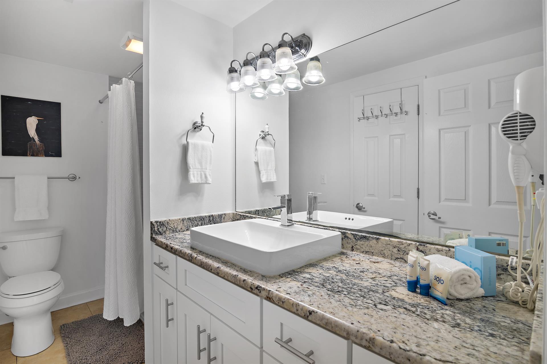 web_508B Inn at Crystal Beach _38