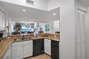 web_403 Inn at Crystal Beach _27